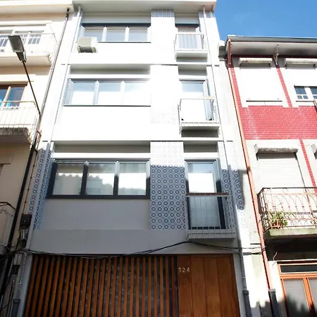 Guest H4u Center Apartamento Oporto