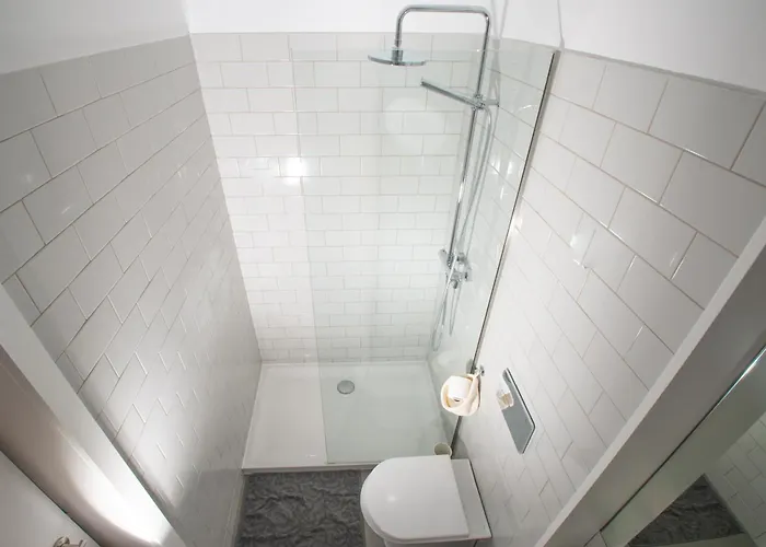 Guest H4u Center * Porto